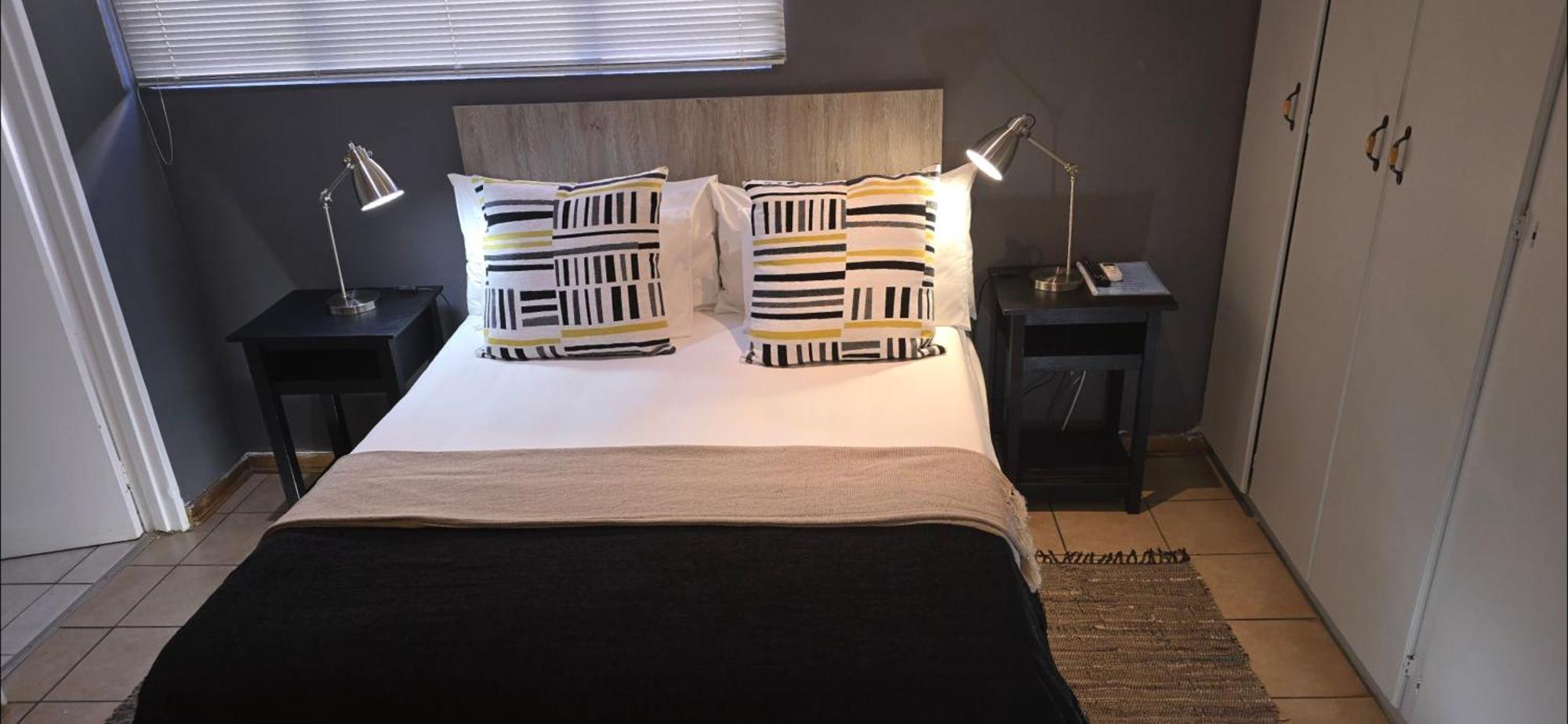 The Lantern Guesthouse Bloemfontein Ngoại thất bức ảnh