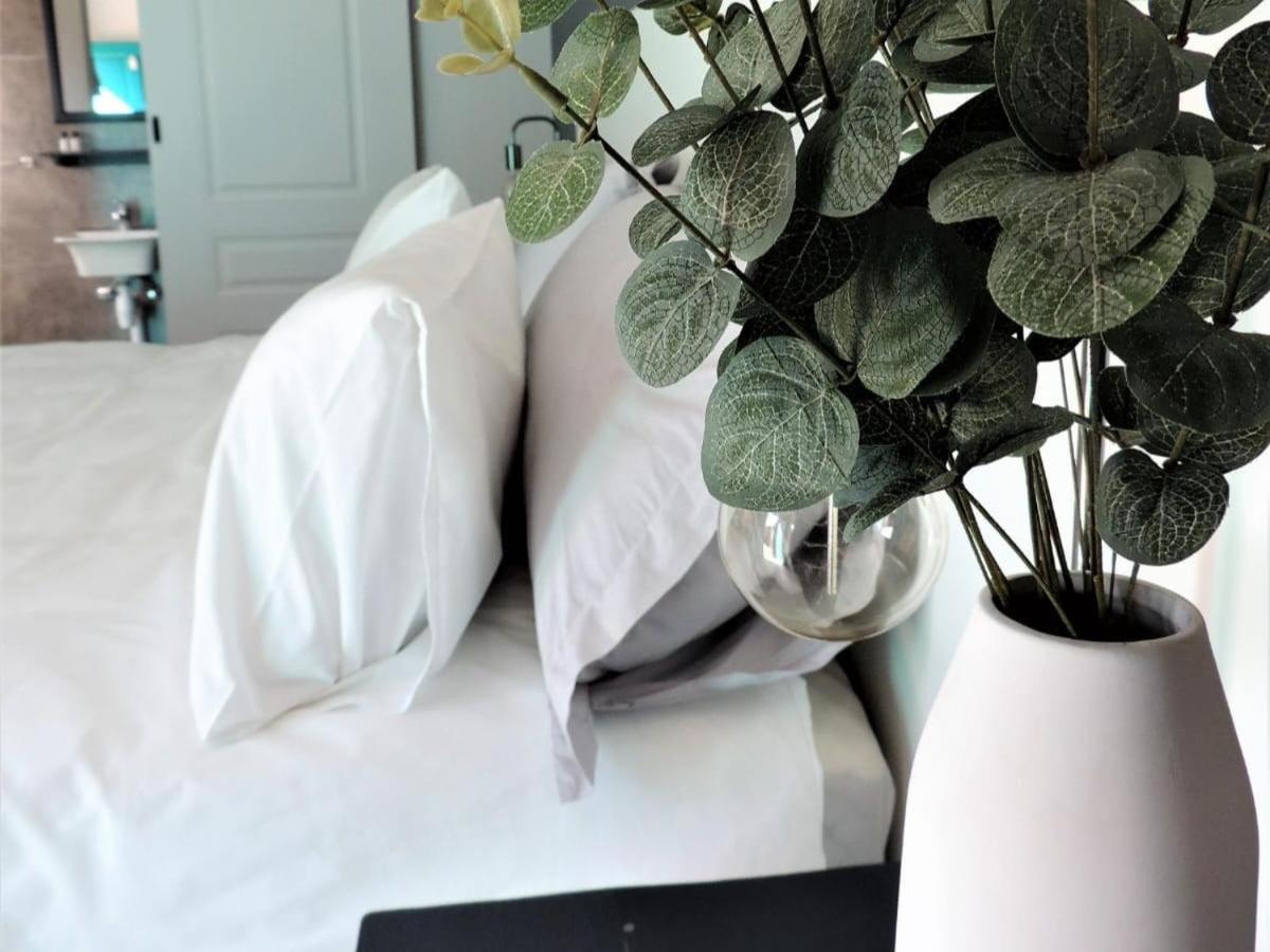 The Lantern Guesthouse Bloemfontein Phòng bức ảnh