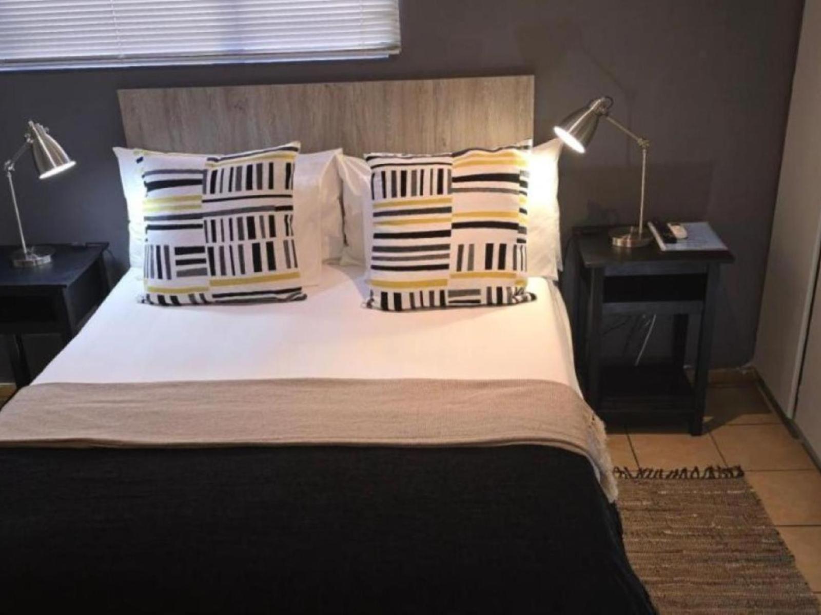 The Lantern Guesthouse Bloemfontein Phòng bức ảnh